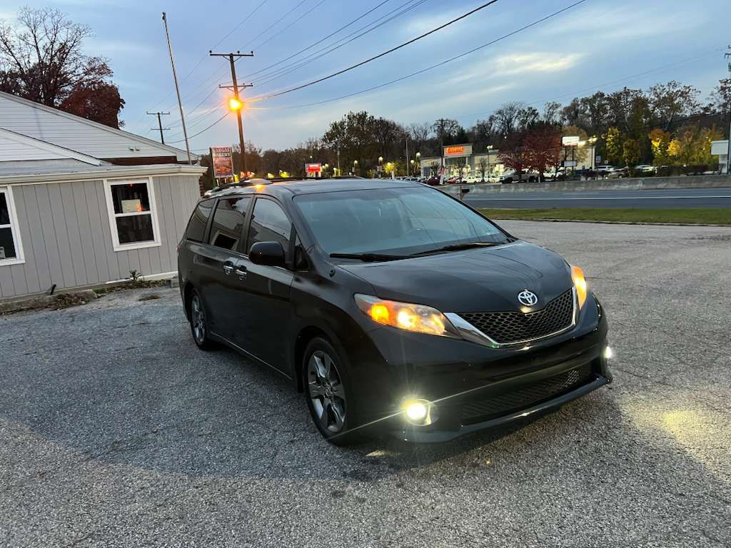 2014 Toyota Sienna