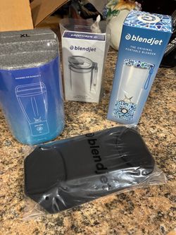 New BlendJet 2 Mosaic Portable Blender Bundle + 32oz XL Jar, Lid & Sleeve