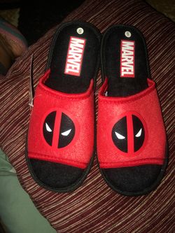 Marvel Dead Pool slippers