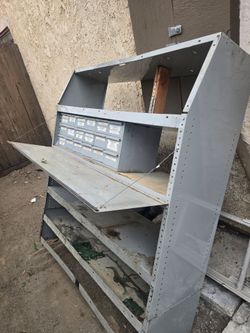 2 SHELVES