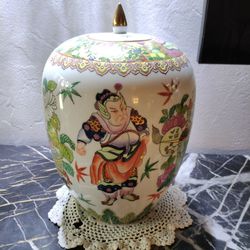 Antique Chinese Famille Rose, Rose Medallion, Rose Mandarin, Qianlong Ginger Jar With Lid