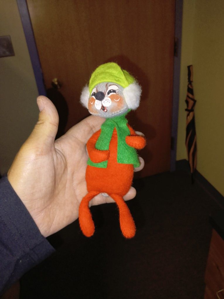 Vintage Mouse Annalelle Very Clean