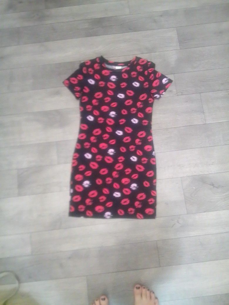 Gently Used Girl Dresses/Shirts/Pants