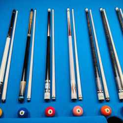 Meucci Pool Cues Brand New!!