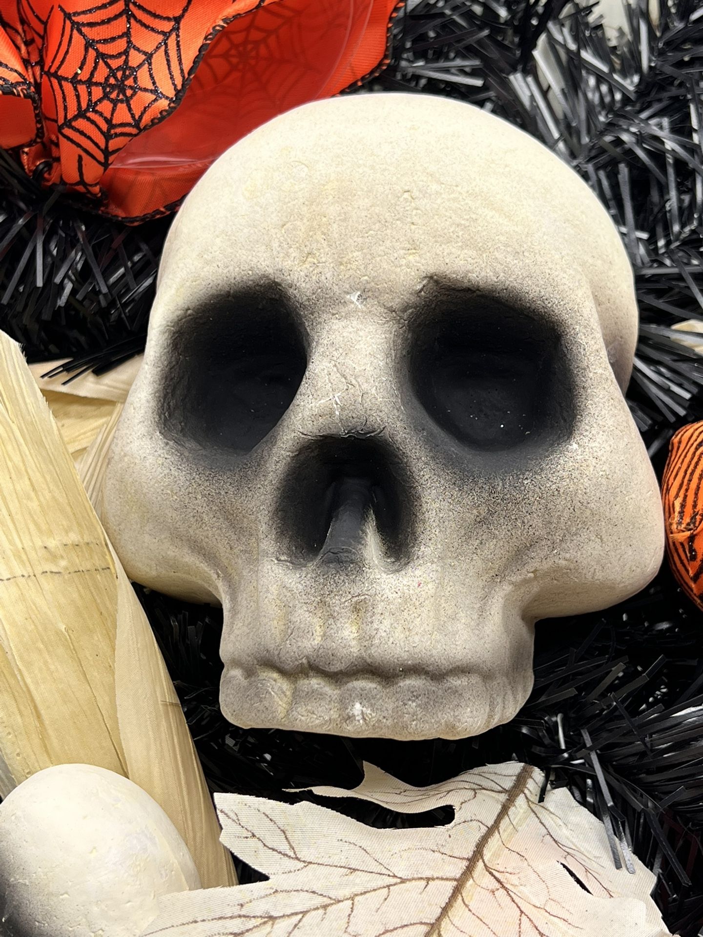 New Halloween Bone Wreath Decoration skeleton / DecoraciΓ³n para halloween, altar de muertos