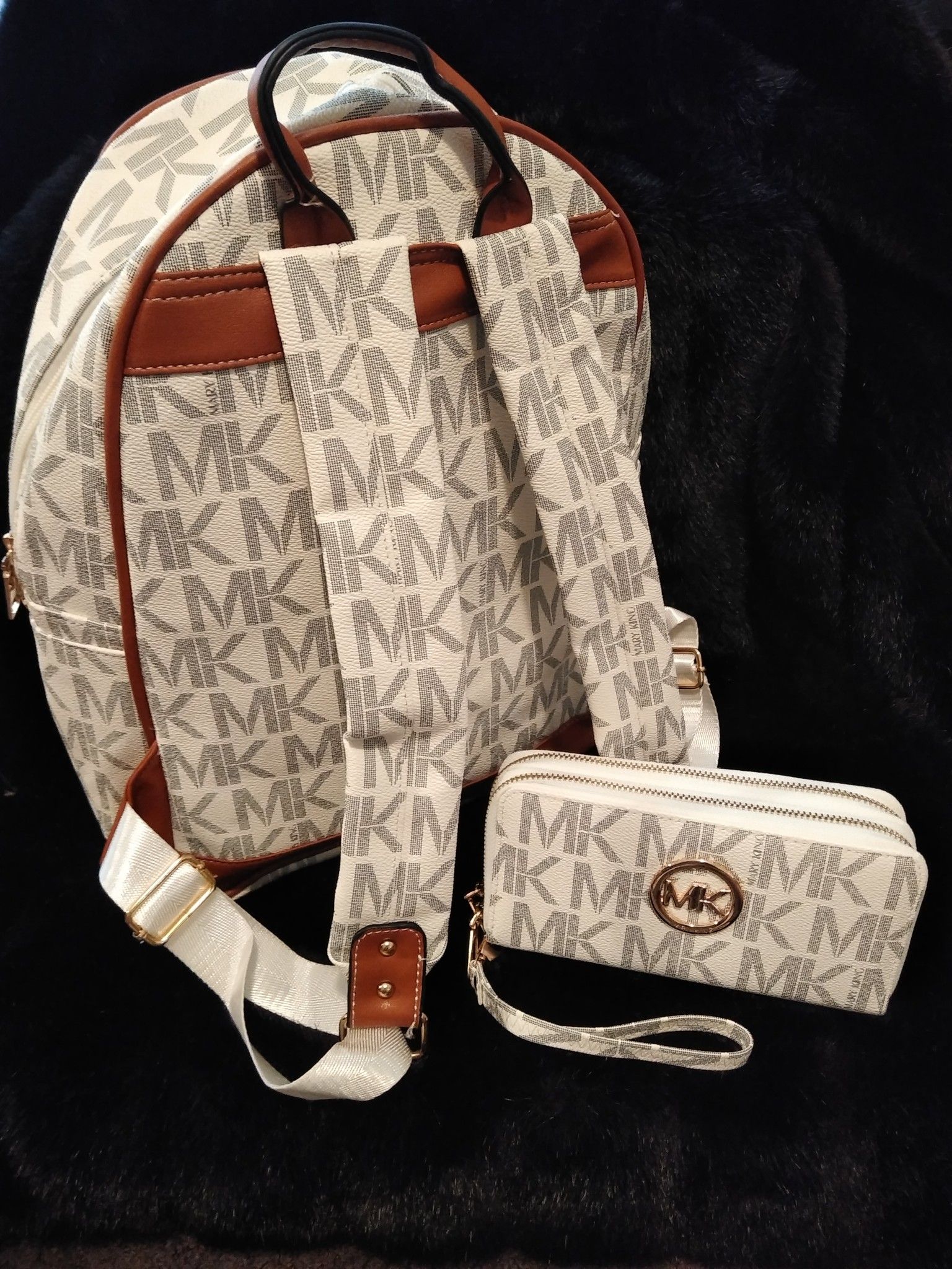 Mary King backpack purse