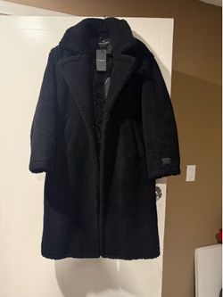Size Large Fabletics coat