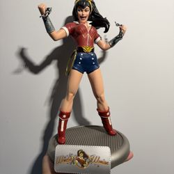 DC Bombshells Wonder Woman