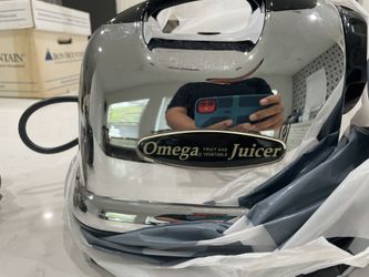 Omega 8006 Masticating Juicer Vegetable And fruit