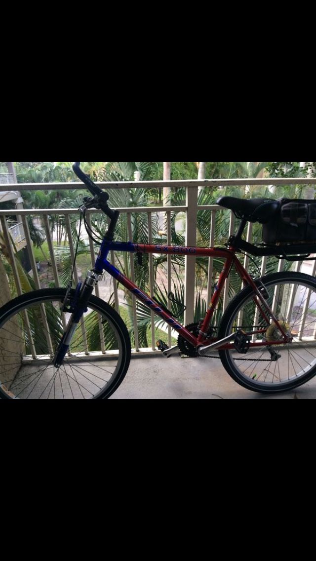 Fuji SX-800 Mountain Bike