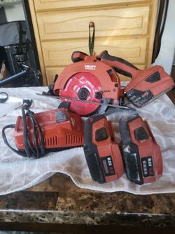 Hilti skill saw.with 3 battery and charger