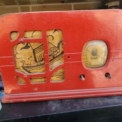 Old Vintage Delco Radio 