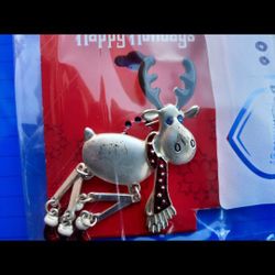 Reindeer Broach