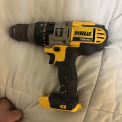 Dewalt DCD985B