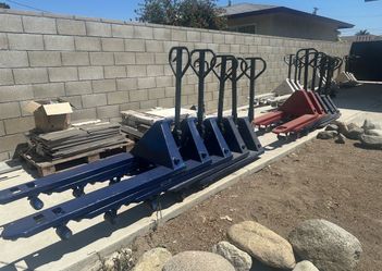 Altra pallet jacks
