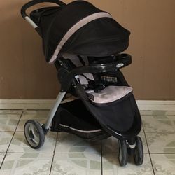 GRACO FAST ACTION JOGGING STROLLER!!!