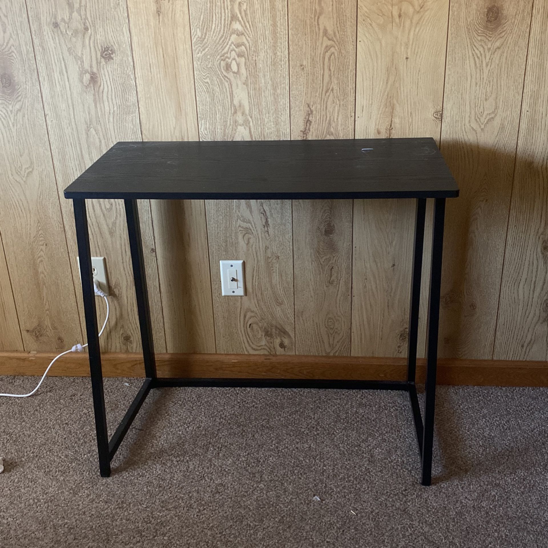 Folding Computer Desk for Small Spaces, 