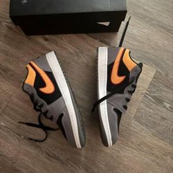 Jordan Low Boys Size 7