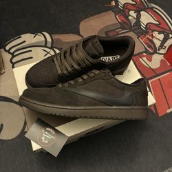 Jordan 1 Low Brown Velvet Travis Scott  Sz 9