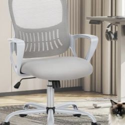 Office Chair - NEVER USED