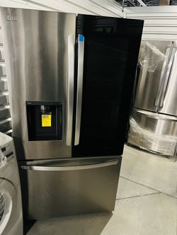 Refrigerator Panoramic 36 Inches LG