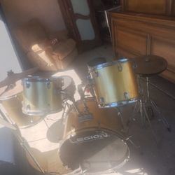 Legion Drum Set