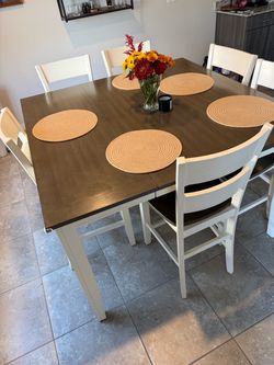 Dining Table Set w/ 6 Chairs + Removable Leaf – $225 OBO