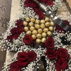 Valentines Flower Arrangement 