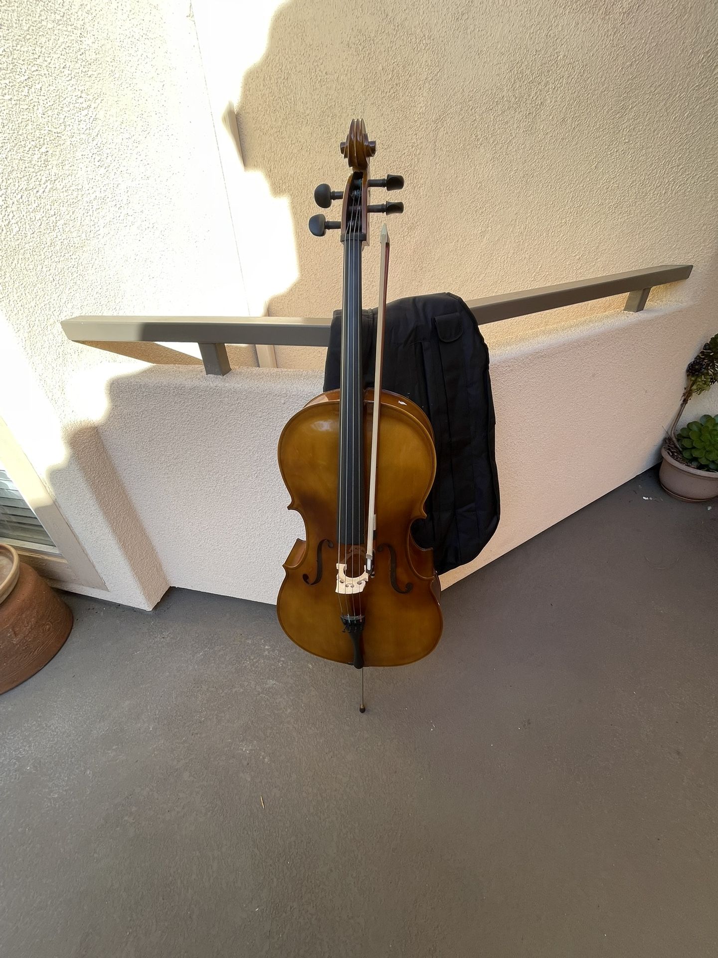 4/4 Cello Golden Brown Upgraded