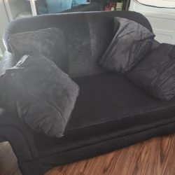 LoveSeat Pullout XL Twin Bed