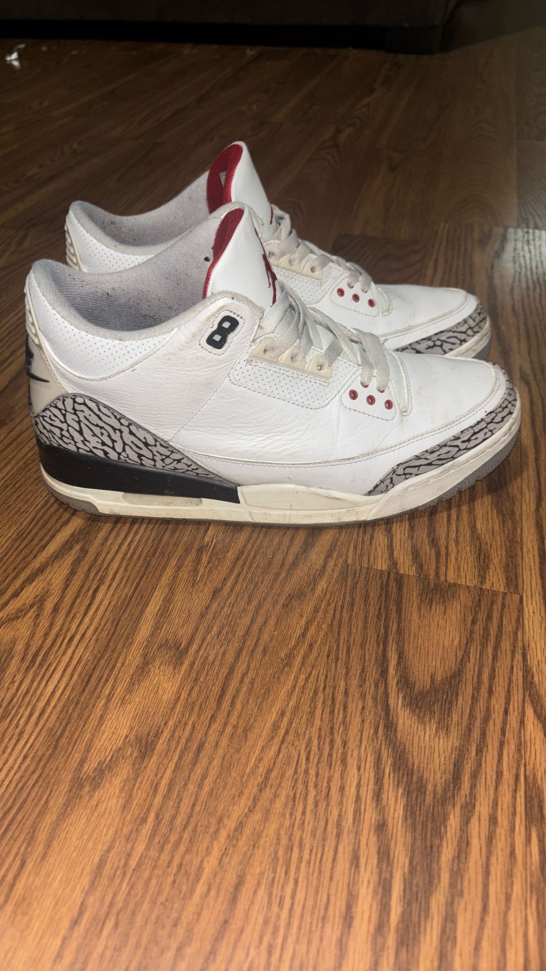 Jordan Retro 3 “cement”