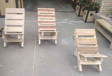 Portable lawn chair