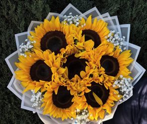 Sunflowers Ramo Bouquet