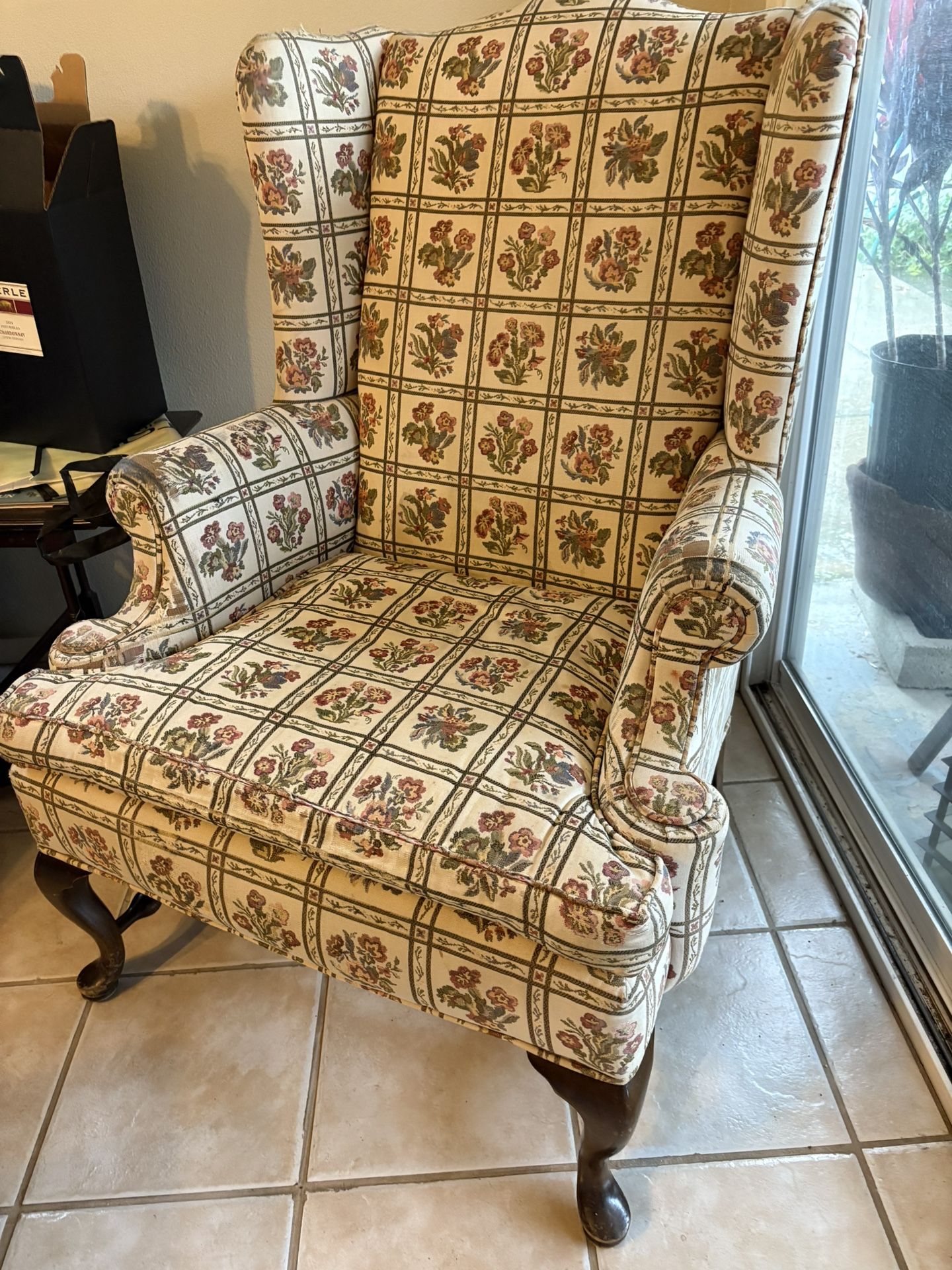 Vintage 1980’s Ethan Allan Queen Anne Chair