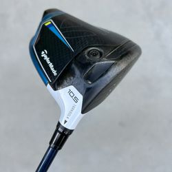 Golf Sim 2 Driver Taylormade 10.5 Stiff Mint Ventus 