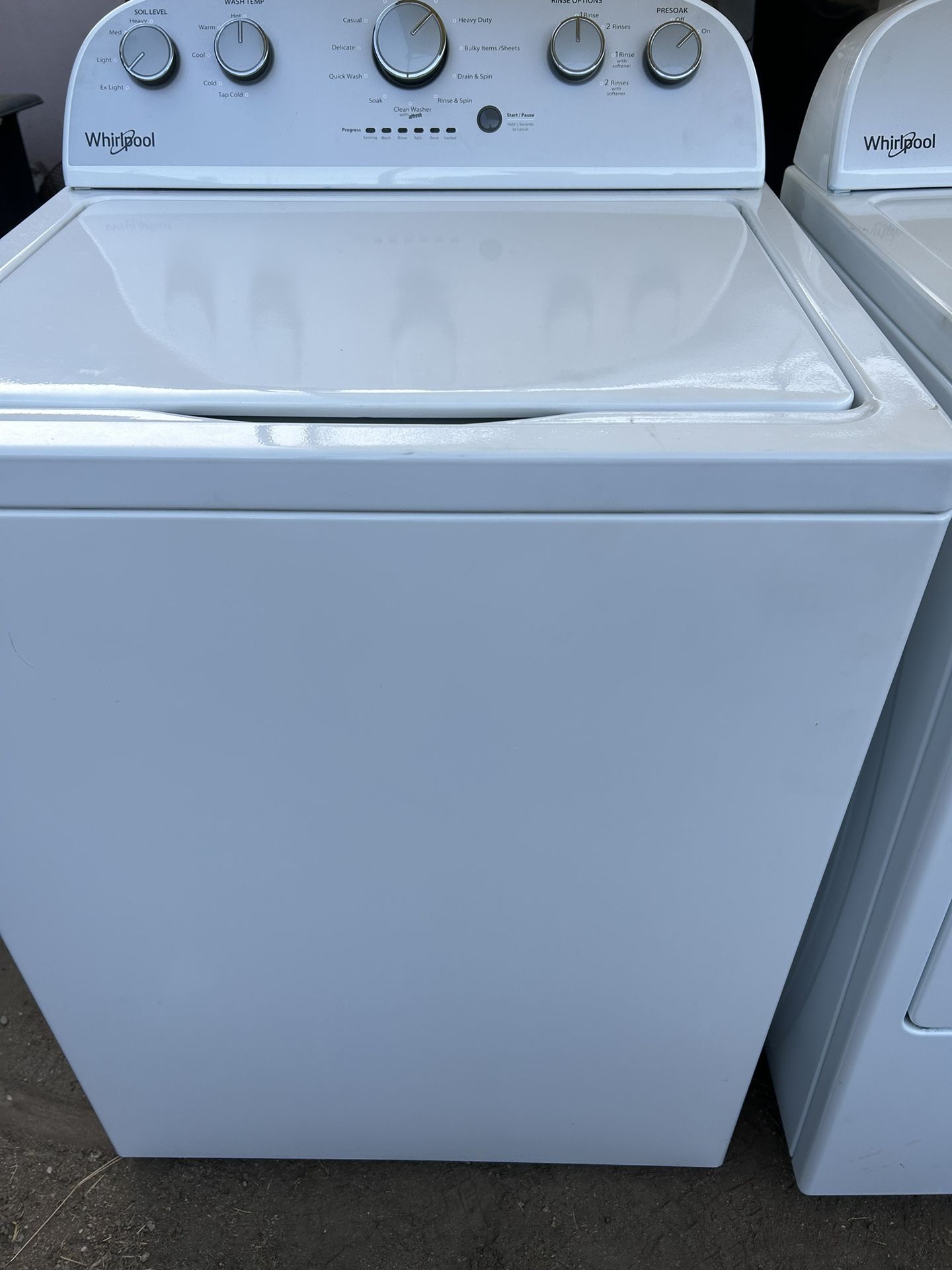27 WHIRLPOOL TO LOAD WASHER 4.3 CAPACITY LIKE NEW "WORKS GREAT”