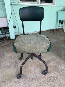 Vintage Steelcase Workers Chair in Army Green