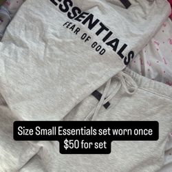 Essentials Set
