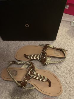 Guess Sandals SZ 8