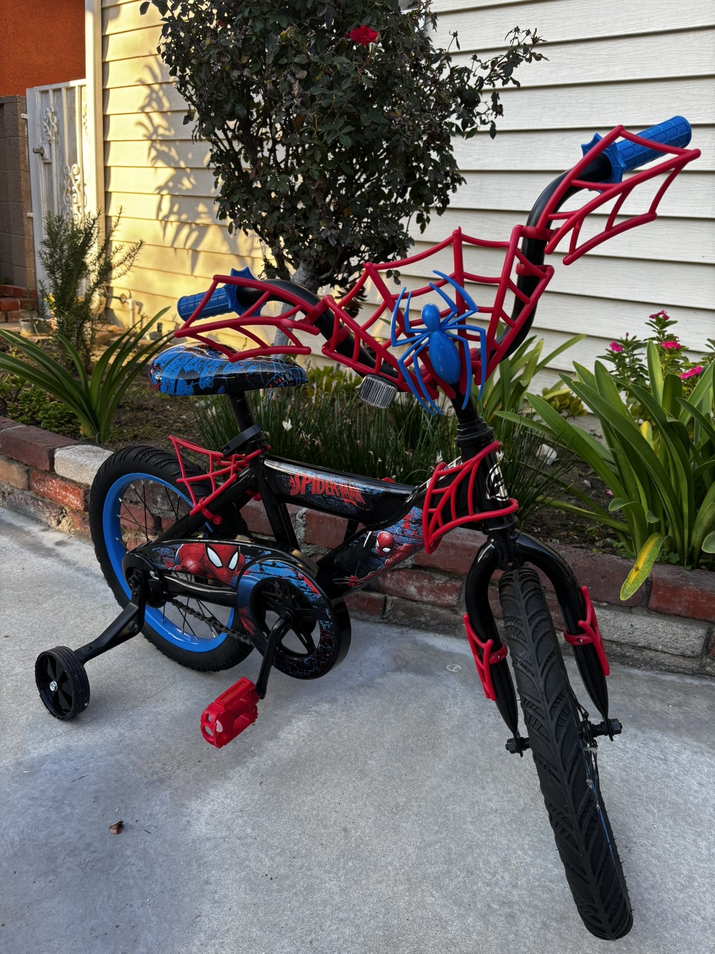 Spiderman Kids Bike 