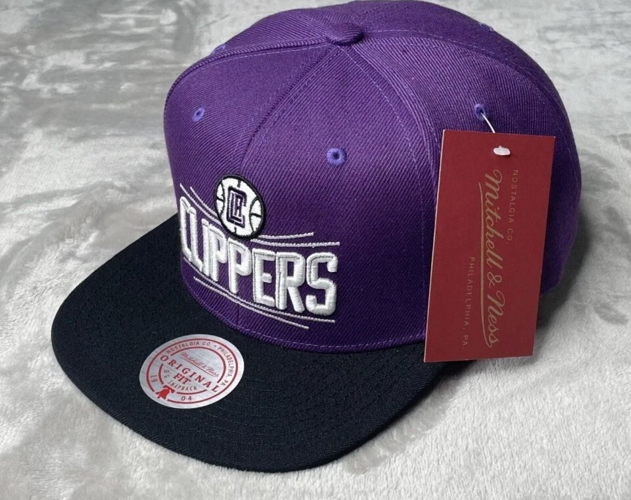 Mitchell & Ness NBA Los Angeles Clippers Purple Cap - Pink Brim.