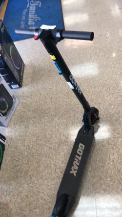 Gotrax bike scooter has charger