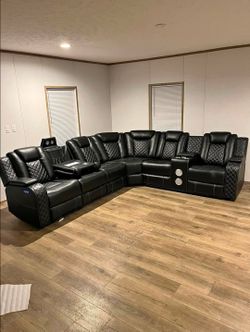 Fast Delivery Black Power Reclining Sectional Couch Set Only $39 down payment 👉 Please ask Jon Green for a discount when you arrive!