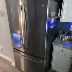 GE TwinChill French Door Refrigerator