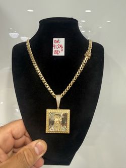 10K Solid Gold 🇨🇺 Links Chain and Pendant  91.2Gr 28 Inches Long