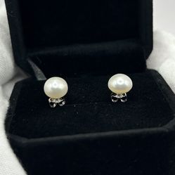 Real Freshwater Natural Texture Pearl Stud Earrings