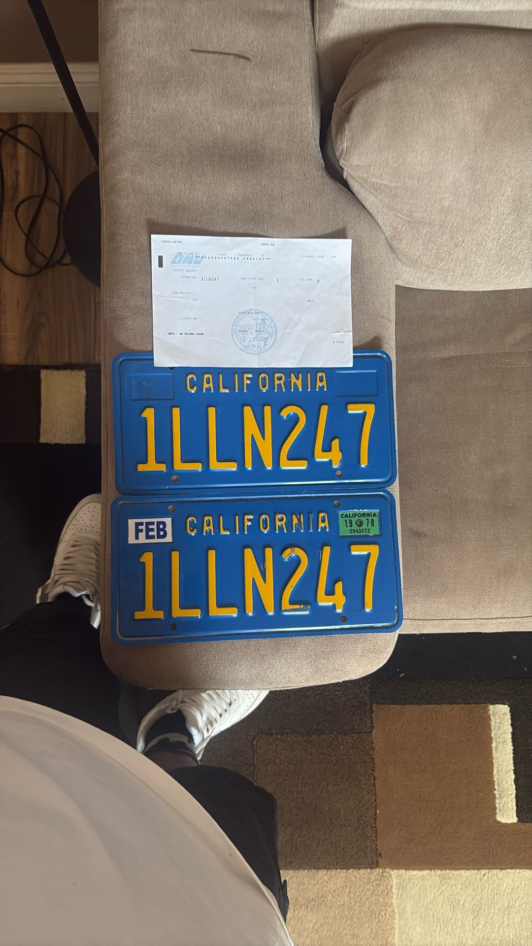 70’s License Plates With DMV Cleared Record For Car