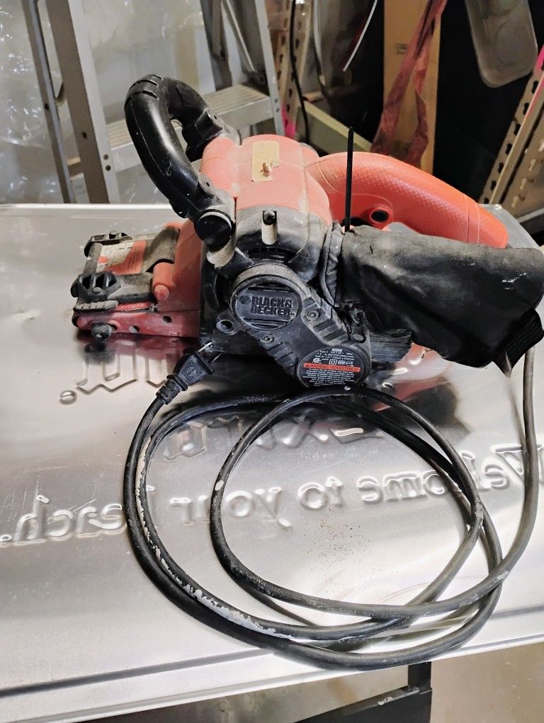 Black & Decker Belt Sander