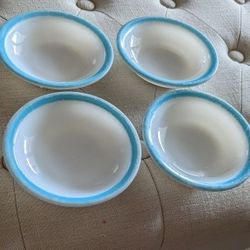 (4) Vintage Corning  Milk Glass Berry Bowls 4.5" $10.00 All (4)