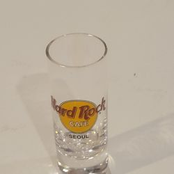 Hard Rock Cafe Seoul Shot Glass Black letters. Perfect shape, display 
item. Perfect shape, display item.
Please see my newly added collection of Hard